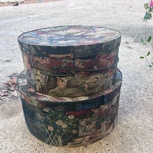 Vintage Floral Tapestry Decorative Hat Boxes